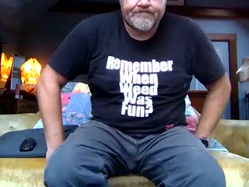 Bakerbeachismygig Chaturbate stream image from December 26, 2024