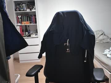 Dan_The_Man405 Chaturbate stream image from December 26, 2024
