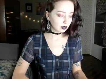Kellydark0111 Chaturbate stream image from December 26, 2024