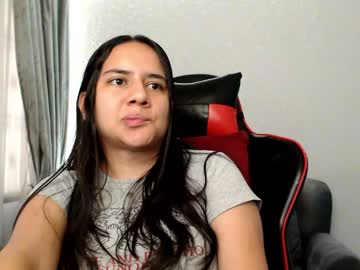 Lexydavis Chaturbate stream image from December 26, 2024