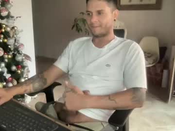 Smallvillefox Chaturbate stream image from December 26, 2024