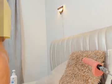 Zuzu_Sweet Chaturbate stream image from December 26, 2024