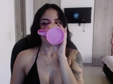 8numberfav Chaturbate stream image from December 26, 2024