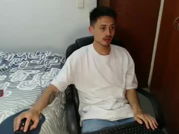 Kuzan_San Chaturbate stream image from December 26, 2024
