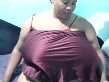 Nastybustylisaxx Chaturbate stream image from December 26, 2024