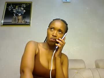 Shanizz001 Chaturbate stream image from December 26, 2024