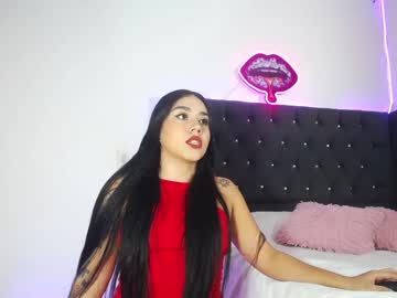 Aprilhotty Chaturbate stream image from December 26, 2024
