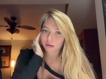 Clairethompsonn Chaturbate stream image from December 26, 2024