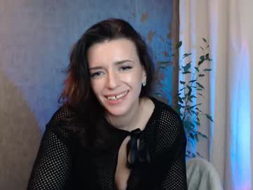 Elinapretty Chaturbate stream image from December 26, 2024
