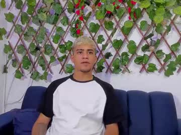Izaak_Taylor7 Chaturbate stream image from December 26, 2024