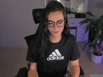 Soyabby_ Chaturbate stream image from December 26, 2024