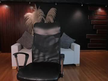 Aaron_Whitee Chaturbate stream image from December 27, 2024