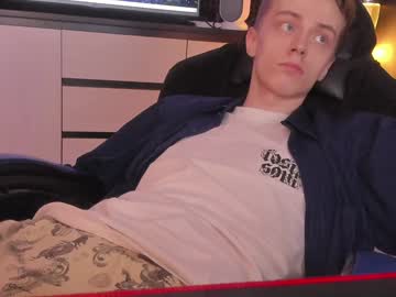 Enkeer Chaturbate stream image from December 27, 2024