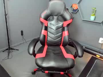 Kinkfromhome Chaturbate stream image from December 27, 2024