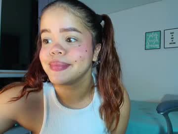 Littlee_Sophiee Chaturbate stream image from December 27, 2024