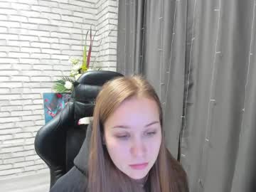 Me1issa_Cute Chaturbate stream image from December 27, 2024