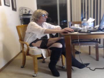 Ashleycdstl Chaturbate stream image from December 27, 2024