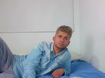 Be_Sinners Chaturbate stream image from December 27, 2024
