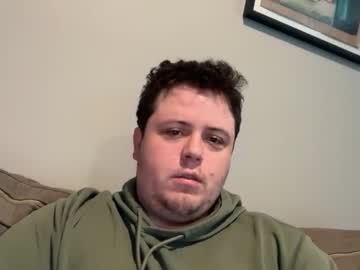 Bisexualchubbyboy Chaturbate stream image from December 27, 2024