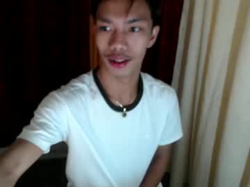 Ilikeyoursmilejersxxx Chaturbate stream image from December 27, 2024