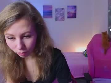 Lill_Mary Chaturbate stream image from December 27, 2024