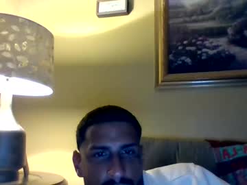 Mr_Makeitrain Chaturbate stream image from December 27, 2024