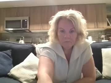 Oneoften1000 Chaturbate stream image from December 27, 2024