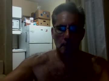 Podcasterpodcasterpodcaster Chaturbate stream image from December 27, 2024
