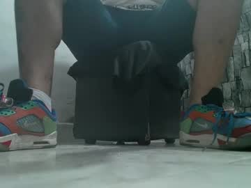 Srfindomfeet_ Chaturbate stream image from December 27, 2024