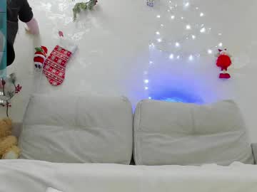 Jennisxcharming Chaturbate stream image from December 27, 2024