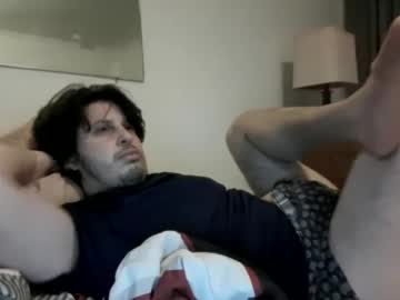 Johnjohn90909 Chaturbate stream image from December 27, 2024