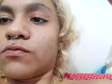 Raycatt Chaturbate stream image from December 27, 2024