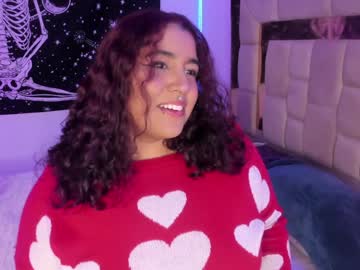 Sheeylaroee Chaturbate stream image from December 27, 2024