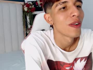 Tavo_Bbc Chaturbate stream image from December 27, 2024