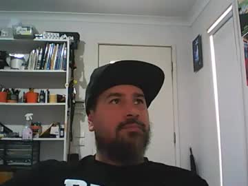 Theozbeardguy Chaturbate stream image from December 27, 2024