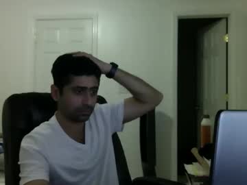 Zee20241 Chaturbate stream image from December 27, 2024