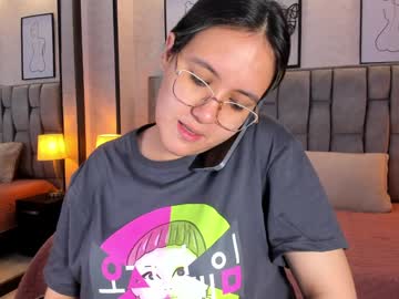Emily_5weet Chaturbate stream image from December 27, 2024