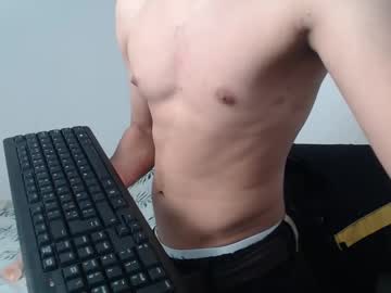 Latinbunny7779 Chaturbate stream image from December 27, 2024