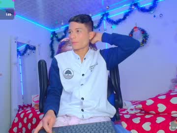 Bryam_Hot Chaturbate stream image from December 27, 2024