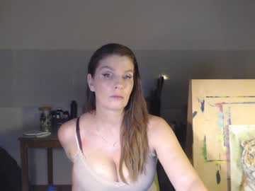 Elizzo Chaturbate stream image from December 27, 2024