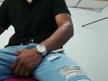 Fernandez_Latinblack Chaturbate stream image from December 27, 2024