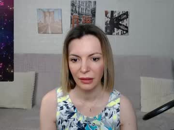 Kiramartins_Cat Chaturbate stream image from December 27, 2024