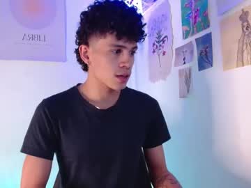 Wyatt_444 Chaturbate stream image from December 27, 2024