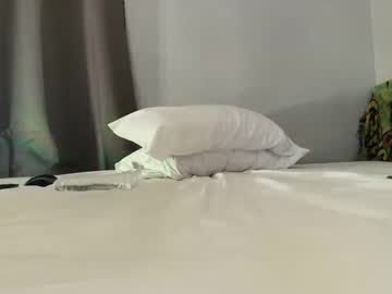 Xxxvibesxo Chaturbate stream image from December 27, 2024