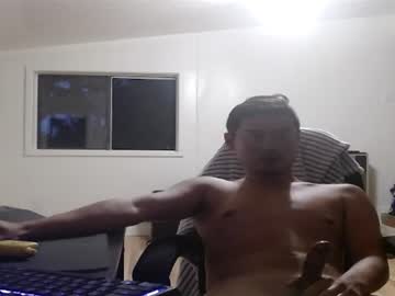 Yawnimhorny Chaturbate stream image from December 27, 2024