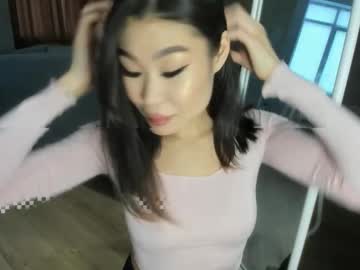 Yummi_Kim Chaturbate stream image from December 27, 2024