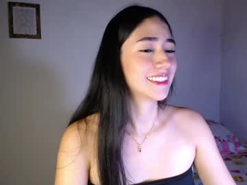 Amelycaro Chaturbate stream image from December 27, 2024