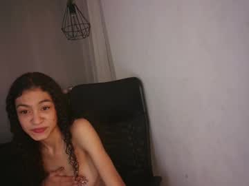 Aurora_Ath Chaturbate stream image from December 27, 2024