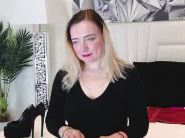 Barbieeann Chaturbate stream image from December 27, 2024
