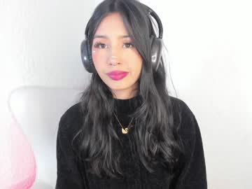 Jenner_Mills Chaturbate stream image from December 27, 2024